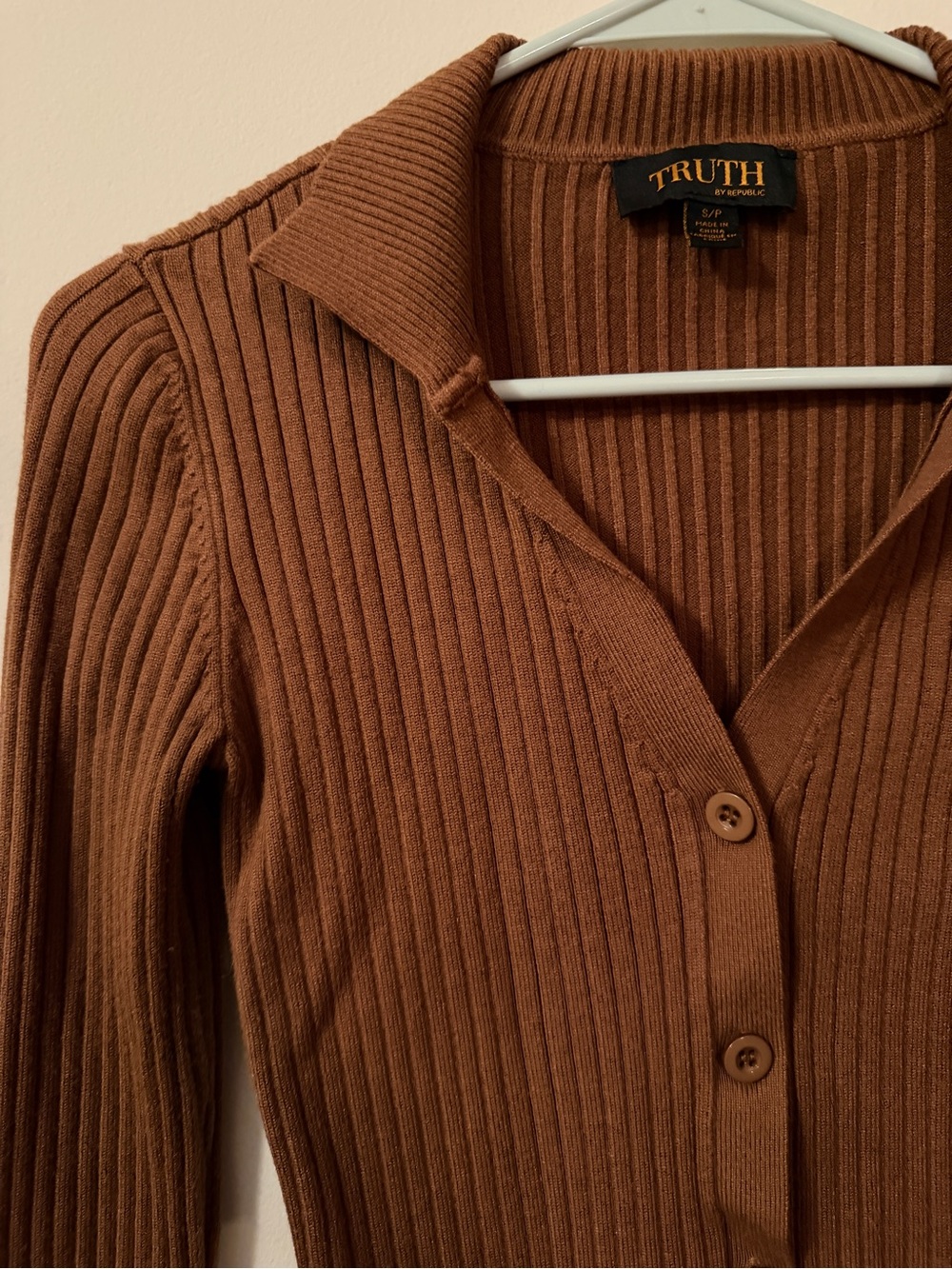 Truth Ribbed Button-Front Cardigan in Chestnut Brown